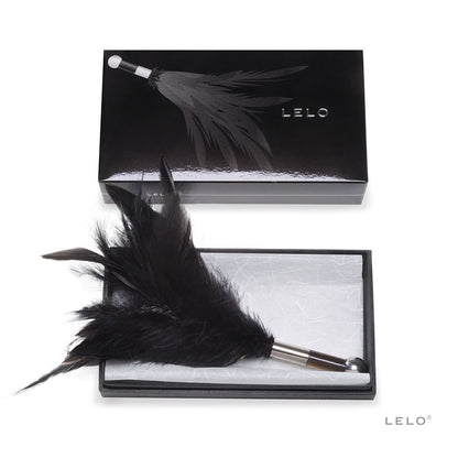 Pluma Tantra Teaser LELO Negra Sensual y Erótica