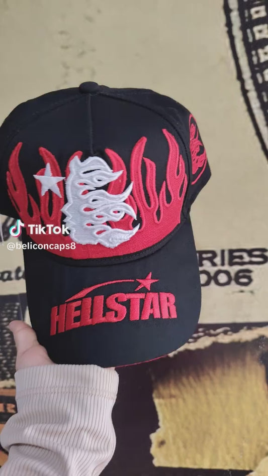 Gorra Negra y Roja Premium – Diseño Flamas Bordadas Hellstar